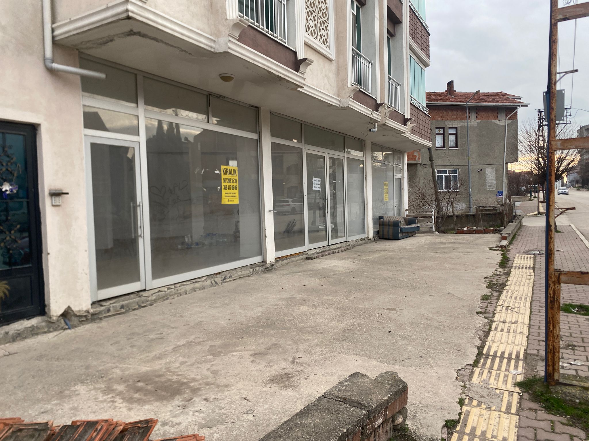 MABEL SUİT'TEN MÜKEMMEL LOKASYON'DA KİRALIK DÜKKAN